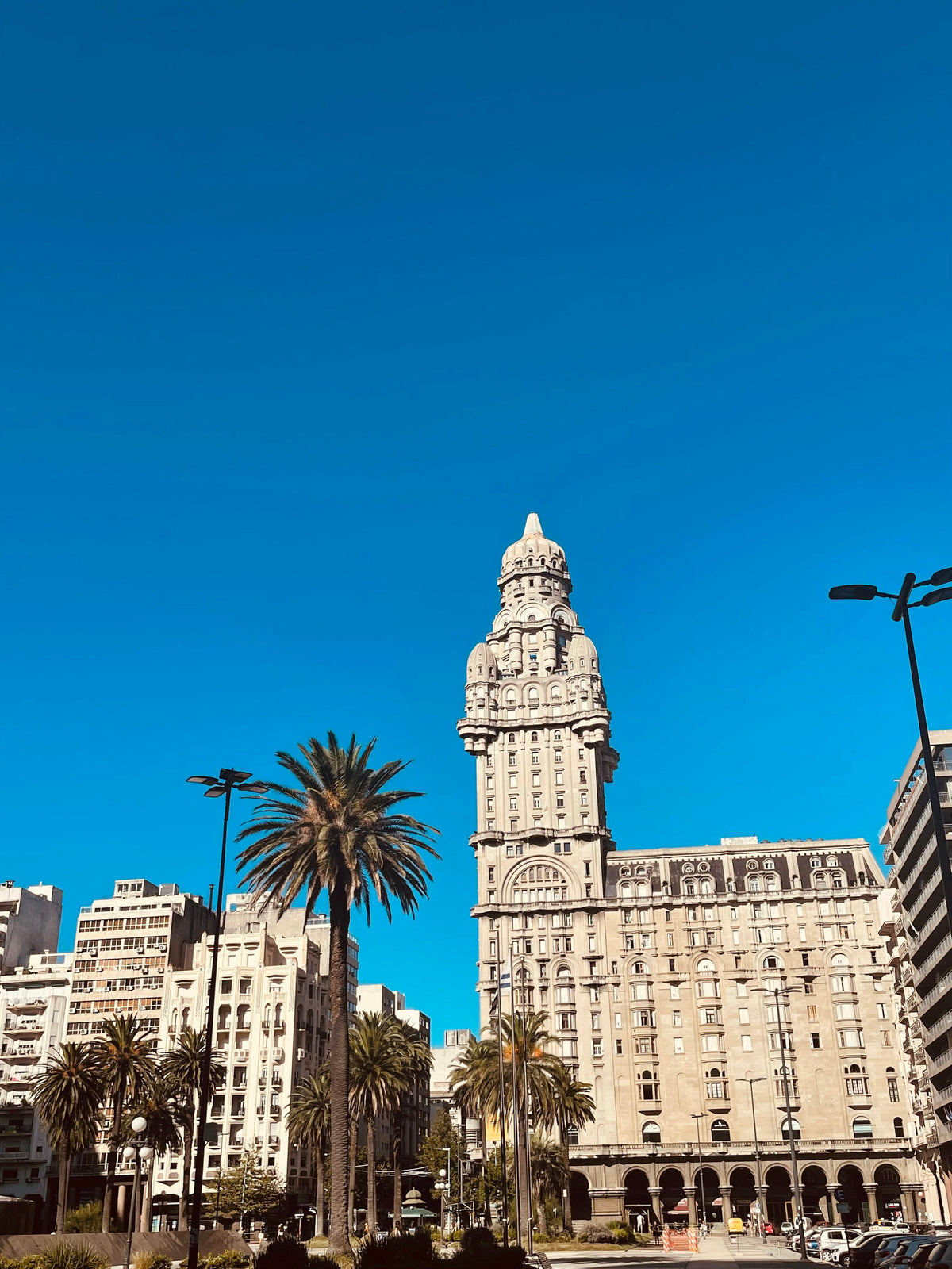 Palacio Salvo, Montevideo