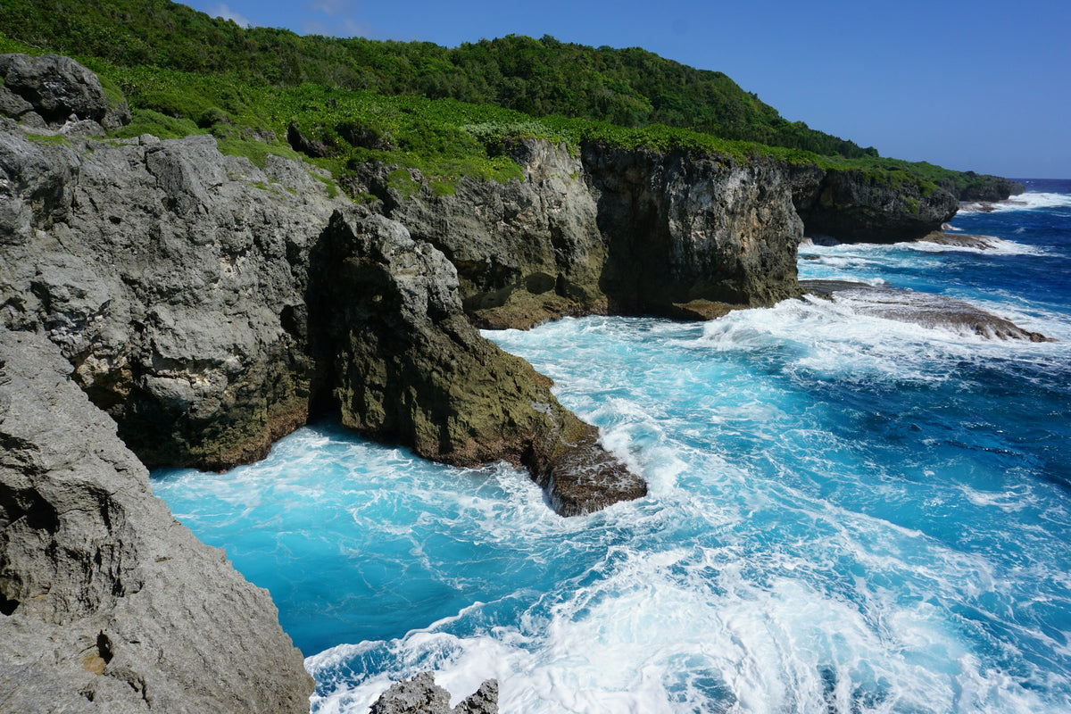 Green sea cliffs, Guam